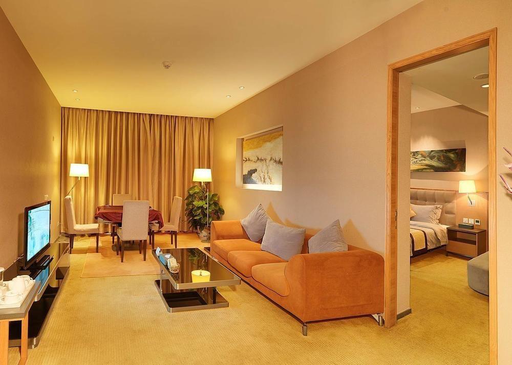 Shenzhen Longgang Rivan Hotel Exterior photo